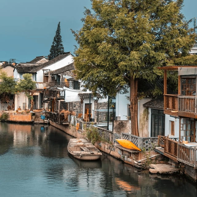 2 Day Private Shanghai Skyline to Watertown & Suzhou Garden - The Shanghai-to-Suzhou train segment: make transit part of the plan