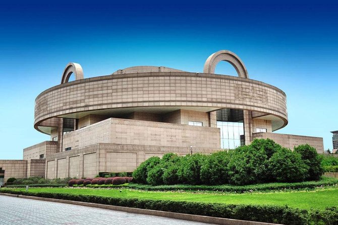 2-Day Shanghai Highlight Tour Combo Package - Private Pickup, One-Day-by-One-Day Flow, and Your Guide in English