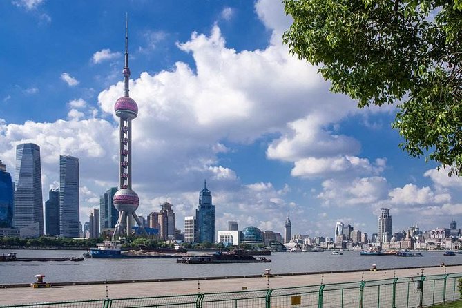 3-Hour Private Tour to Jewish Ghetto and Shanghai Bund - Value check: what $90 per person really buys you