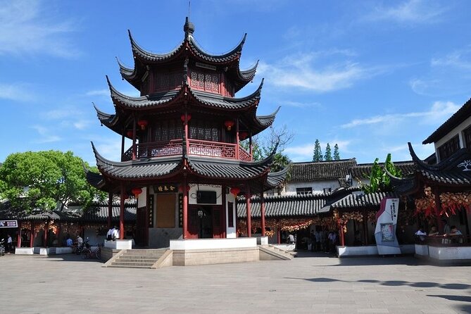 4-Hour Qibao Ancient Water Town Private Tour with Metro Experience - Metro-First Shanghai: A Smarter Way to Get to Qibao