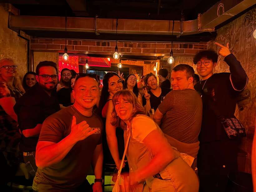 4-Hour Shanghai Pub Crawl (bars & nightclub hopping) - Thursday vs Saturday Routes: more choice than you think