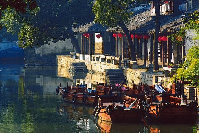 4-Hour Tongli Water Town Private Tour from Suzhou with Boat Ride - Key highlights at a glance