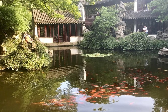 4-Hour Tongli Water Town Private Tour from Suzhou with Boat Ride - Weather-proofing and packing tips for Tongli canals