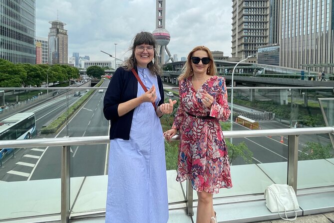 4-Hr Shanghai Tour: Food, Culture, Sightseeing, Cycling, Ferry - Shared Bikes, Real Streets: How the Cycling Works