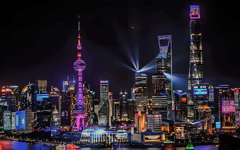Amazing Shanghai Night Lights:River Cruise &Private Transfer - The Bund at night: modern towers across the water