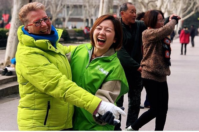 Biking Real Shanghai& Enjoy Local Food - Snack breaks and local food: where the tour wins or wobbles