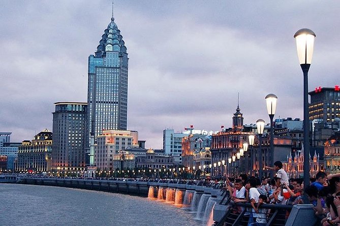Coach Day Tour: Classic and Modern Shanghai with Lunch - Old Street and Yuyuan Garden: Shanghai’s Old Core in Walking Form