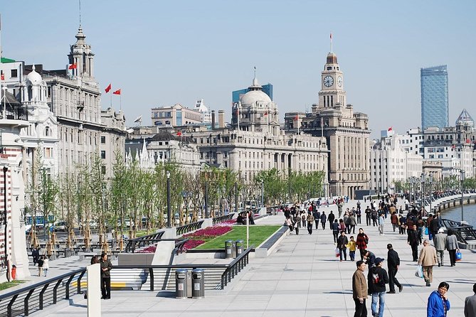 Coach Day Tour: Classic and Modern Shanghai with Lunch - Hotel Pickup and an A/C Coach: The Unsexy Part That Saves Your Day