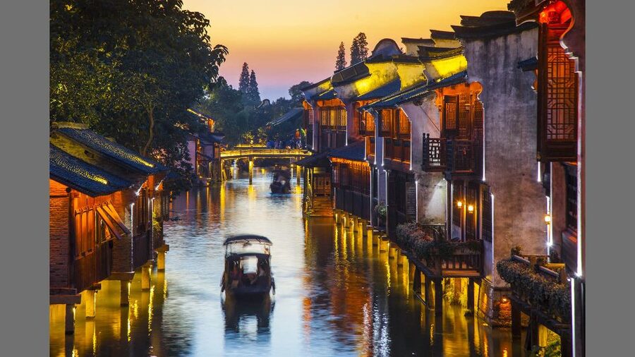 Delve into Wuzhen Water Town: Private Tour from Shanghai - Is $264 Per Person Worth It?