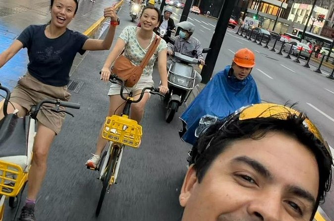 Discover Local Life and Street Food Shanghai Bike Adventure - The feel of the group: small, flexible, and easygoing