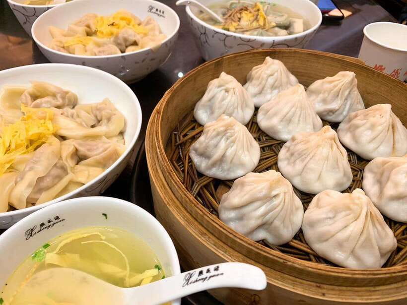 Evening Food & Drink Tour in Former French Concession - Small group pacing: why up to 4 people changes the whole experience