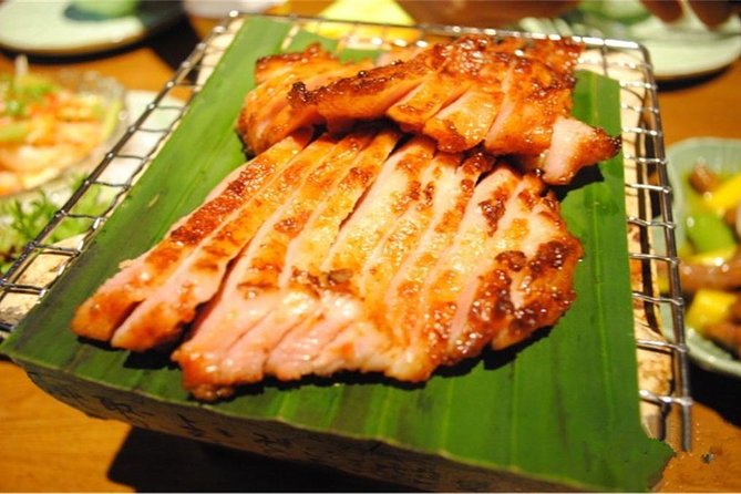 Evening Thai Dinner and Huangpu River Cruise in Shanghai - Who this tour suits best (and who should think twice)