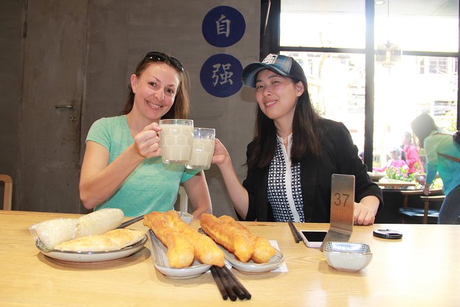 Flexible Private Shanghai Layover Tour - Timing math: the real 8 to 10 hour connection window