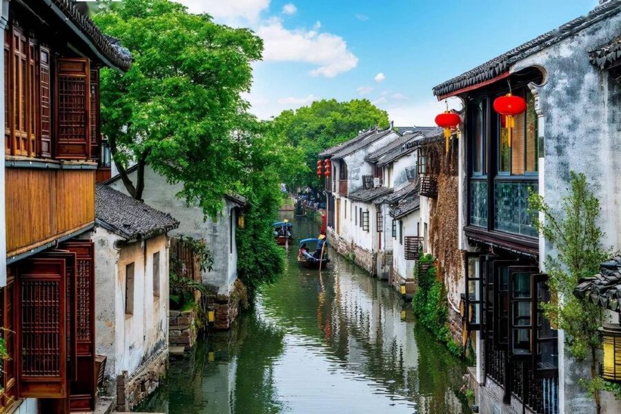 From Shanghai: Private Zhujiajiao Tour with Boat Ride - Price and Value: Is $171 Really a Good Deal?