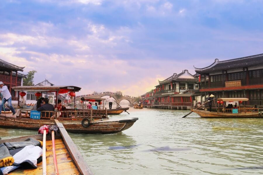 From Shanghai: Private Zhujiajiao Tour with Boat Ride - Old Street and Traditional Market Walk: Where the Photos and Snacks Happen