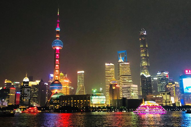 Full Day Private Tour Amazing Shanghai City Highlights - Pudong and Shanghai Tower: modern height with smart context