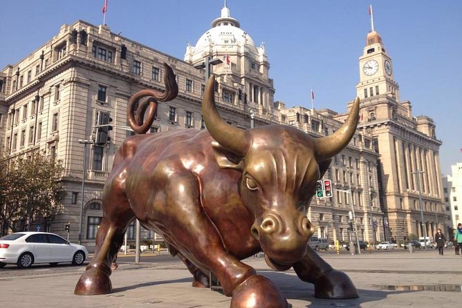 Full Day Private Tour Amazing Shanghai City Highlights - Former French Concession strolls and a Hunan lunch pause