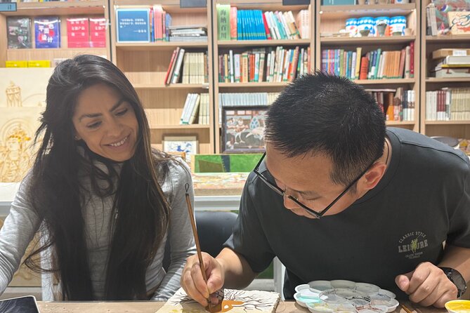 Hands On Chinese Cave Murals with Local Expert - Mineral Pigments and Clay Boards: What Your Hands Will Learn