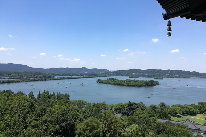 Hangzhou Private Customized Day Trip from Shanghai by Bullet Train - Lingyin Temple: Camphor-Wood Grand Buddha and Real-World Buddhist Culture