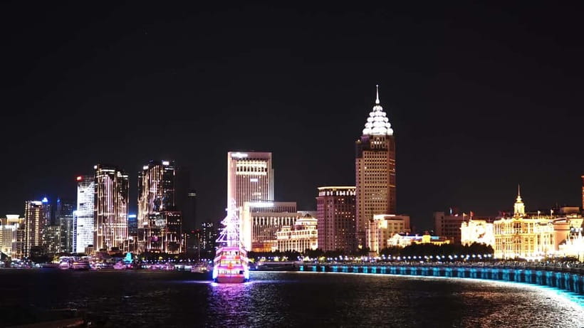 Huangpu Night Cruise: Cozy Vibe & Modern Shanghai Glow - Getting there: metro and taxi options that match Shanghai’s size