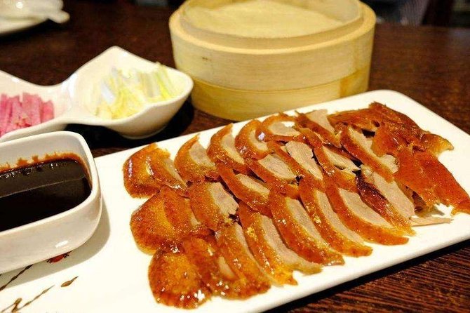 Peking Duck Dining Experience with Amazing Shanghai Night Lights - Stop 3: The Bund Promenade for Floodlit Colonial Buildings and Pudong Skyscrapers