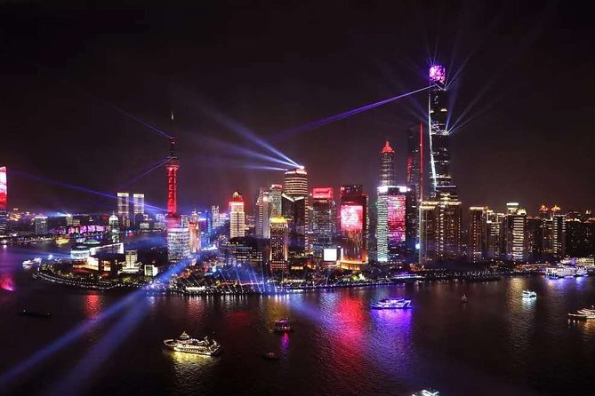 Peking Duck Dining Experience with Amazing Shanghai Night Lights - Stop 1: The Yu Garden Old Street Area and a Roast Duck Dinner That’s the Main Event