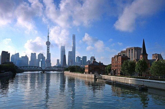 Private Customized Shanghai City Day Tour with Local Expert - Optional Shanghai Tower Visit for Skyline Chasers