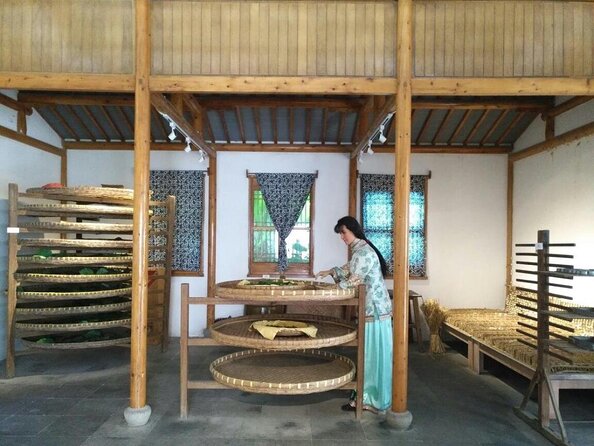 Private Day Tour: Suzhou Incredible Highlights from Shanghai by Car or Train - Key Highlights You’ll Actually Use