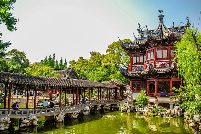 Private Shanghai Day Tour: Shanghai Museum, Yu Garden, Bund, Huangpu Cruise - Entering Shanghai Museum without wasting your morning