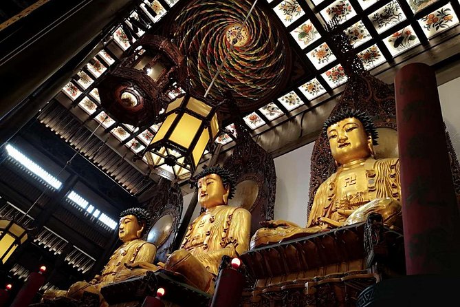 Private Shanghai in One Day Guided Sightseeing Tour - Yu Garden and Old Street: Ming elegance, Qing-era street life