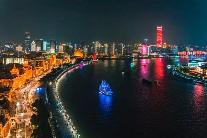 Private Shanghai Night River Cruise and Hot Pot Dining Experience - What You’re Really Paying For at $168 Per Person