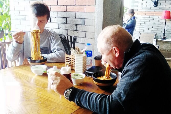 Private Street Food Walking Tour with Shanghai Tower Option - Stop 1: Shanghai’s oldest food market and the classic bites