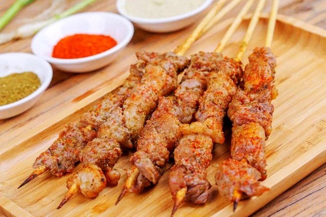 Private Street Food Walking Tour with Shanghai Tower Option - Shanghai Tower option: skybridge walking and big-city views