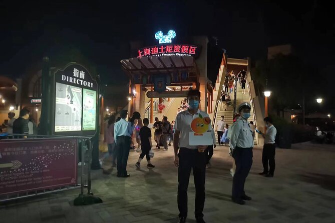 private transfer from Wusongkou CruisePort to Disneyland and back - WhatsApp hotline: when a tiny problem won’t ruin your day