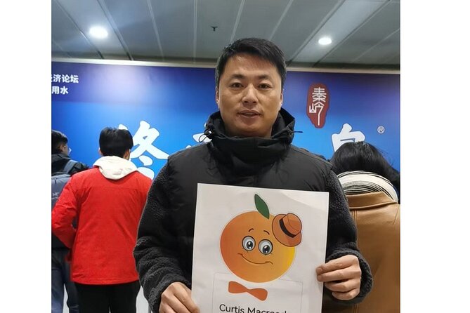Pudong Airport to Hangzhou: Private with Meet and Greet Service - Inside the car: comfort, quiet, luggage space, and water