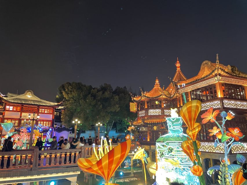 Shanghai: 8-Hour Guided Tour of Old and New City Highlights - Your Guide Makes the Day: From Jane to Snow to Kiki