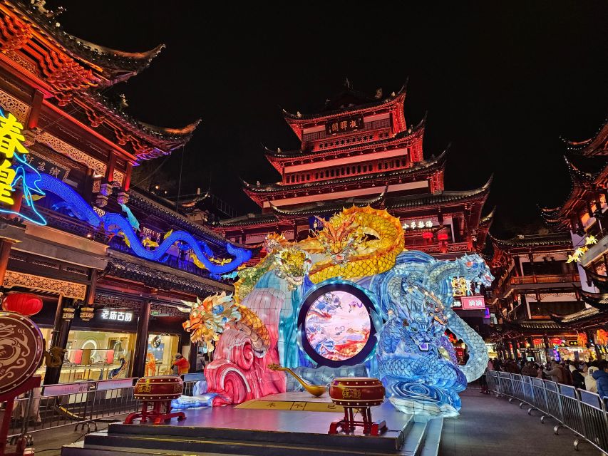 Shanghai: 8-Hour Private City Tour - People Square and City Hall: the practical geography of modern Shanghai