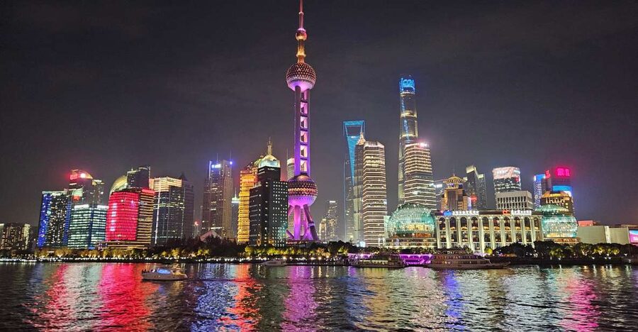 Shanghai: 8-Hour Private City Tour - The Bund on the Huangpu River: classic skyline views with context