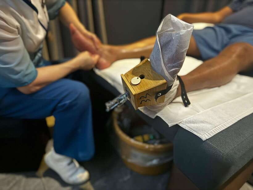 Shanghai:Authentic Chinese Body/Foot Massage, Hair& Head SPA - What Cupping Therapy Really Does in 10 Minutes