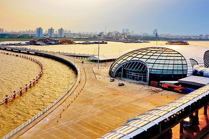 Shanghai Baoshan Cruise Port to Shanghai hotel:Private transfer service - Pickup Location Details and Timing: What the 50 Minutes Means for You