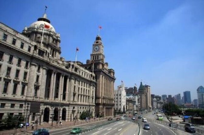 Shanghai Bus Tour:Yu Garden,Chenghuang,Zhujiajiao Water Town,Bund - Key things I’d zero in on before you book