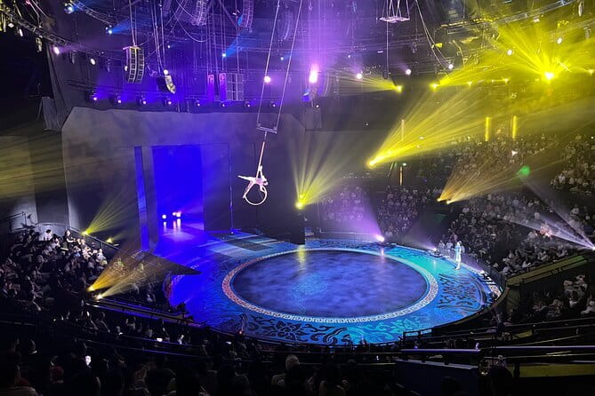 Shanghai Era Theatre Acrobatics Show Ticket - What the show is like: bikes, motorcycles, and Universe staging