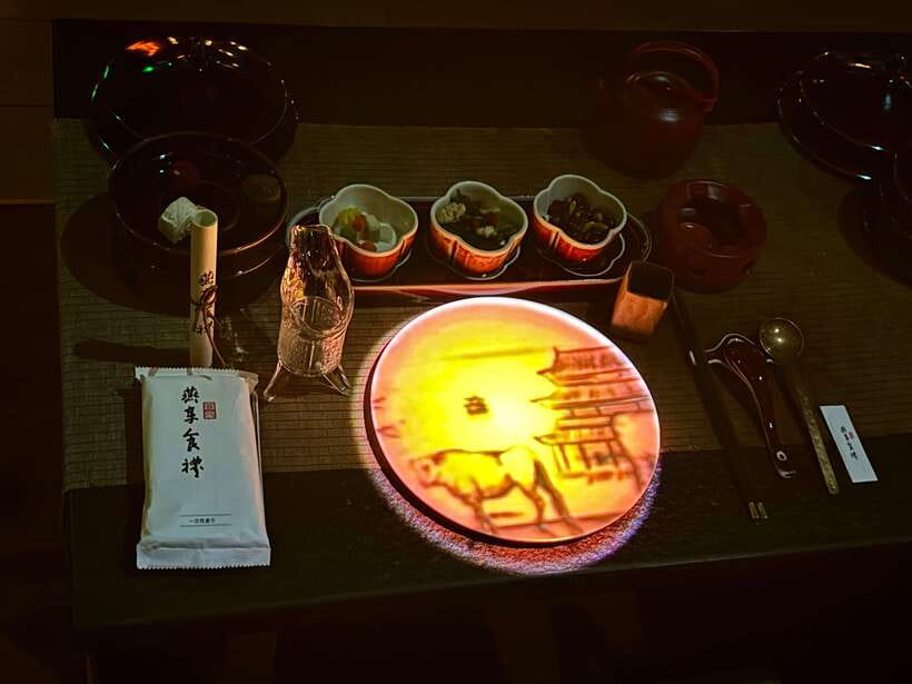 Shanghai Guided Royal Banquet Photo (Incl) with Massage Opt - Tea Ceremony: The Quiet Moment That Makes the Whole Night Feel Finished