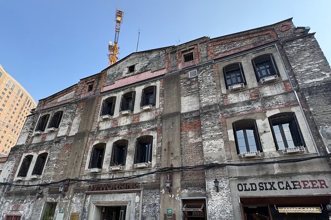 Shanghai Hidden Histories Walking Tour: Suzhou Creek to The Bund - Suzhou Creek to The Bund: a different kind of Shanghai walk