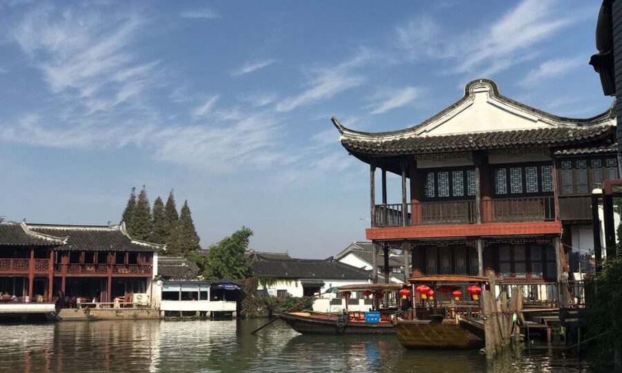 Shanghai Highlights and Zhujiajiao Water Town Private Tour - Bund-to-Yu Yuan: how this private day gets you oriented fast