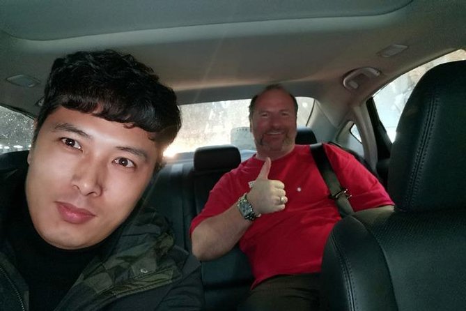 Shanghai Hongqiao Airport To Shanghai Hotel:Private transfer with Meet service - Driver details before you land: less stress, more control