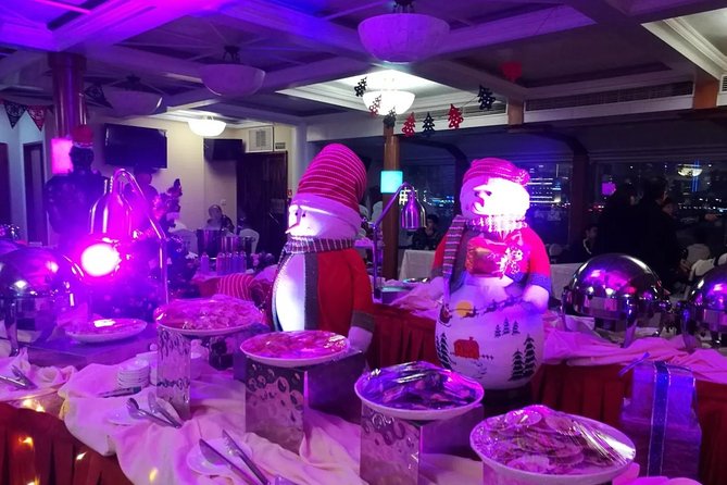 Shanghai Huangpu River Night Cruise with Buffet Dinner - Getting Picked Up: The Late-Afternoon Advantage