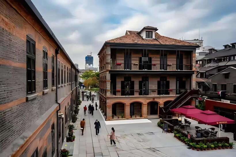 Shanghai: Jewish Ghetto and Shanghai Bund Private Tour - Downtown Pickup and a 3-Hour Game Plan