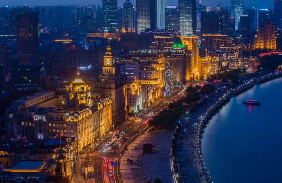 Shanghai: Night River Cruise Tour with Xinjiang Style Dining - Nighttime Huangpu River: seeing the skyline after 6pm