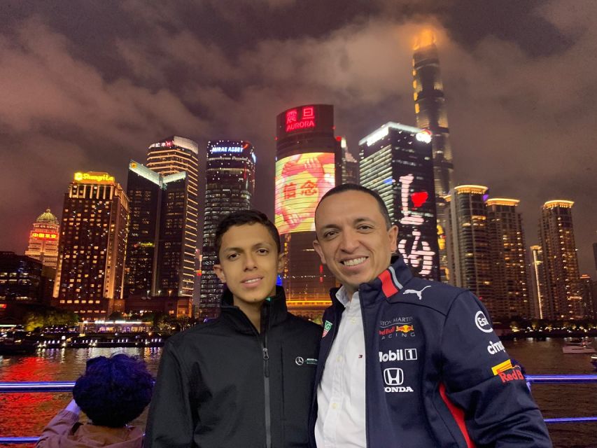 Shanghai: Night River Cruise Tour with Xinjiang Style Dining - Should you book this Shanghai night cruise and Xinjiang dinner?